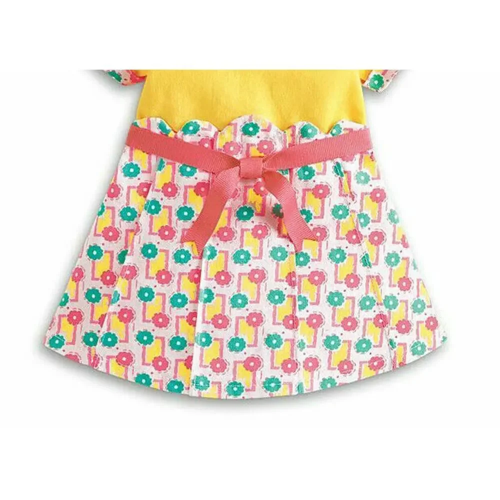 NEW American Girl Doll Clothes KIT PHOTOGRAPHER OUTFIT Flower Dress Sweater Bow!